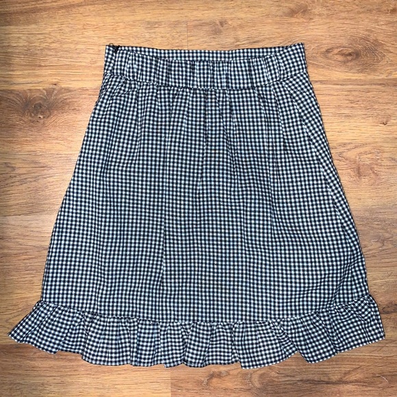Checkered Mini Skirt - Picture 2 of 3